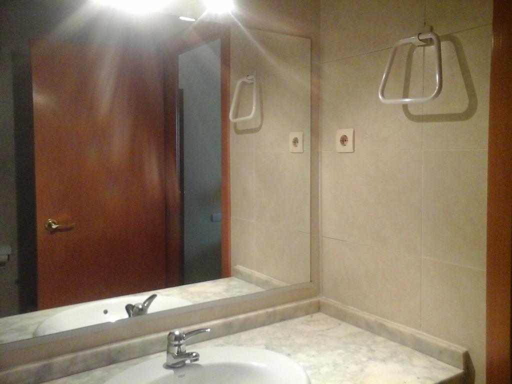 Apartament Fira L’Hospitalet de Llobregat Zimmer foto